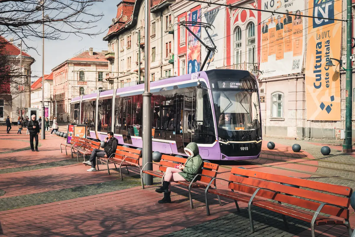 Bozankaya GT6 tram.